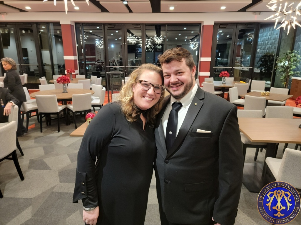 Zoom in 2022 officer installation1.jpg